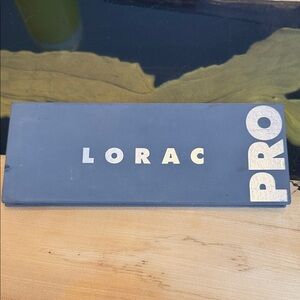 LORAC PRO Eyeshadow Palette